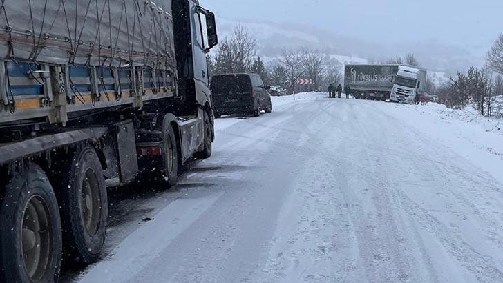 TIR kaydı, uluslararası kara yolu ulaşıma kapandı