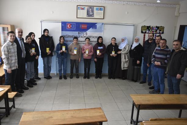 Bitlis’teki köy okulu öğrencileri  'Erasmus+' ile Prag’a gidiyor
