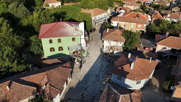 Prof. Dr. Hasan Sözbilir: 5.1'lik deprem, bölgedeki gerilimi önemli ölçüde azalttı