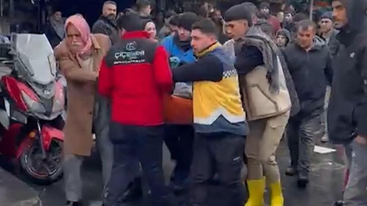 Sanal medya ünlüsü kasaba silahlı saldırı: 2 yaralı