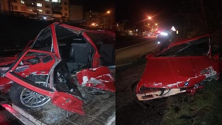 Otomobil bariyere çarptı, sürücü ağır yaralandı