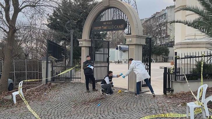 Kağıthane'de annelerinin cenazesinde miras paylaşımı cinayeti; ağabey kardeşini silahla vurdu