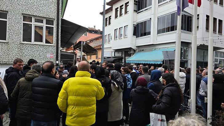 Babasını kurtarmak isterken ölen Efe, toprağa verildi