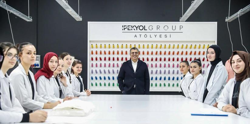 Bursa'daki kız meslek lisesinde bulunan atölye yenilendi