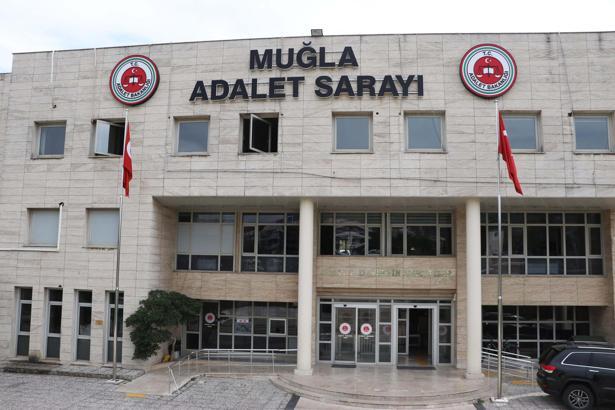 Kendisini polis olarak tanıttığı kadını, 2 milyon lira dolandıran şüpheli tutuklandı