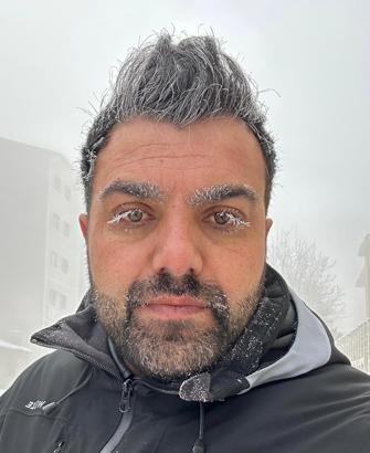 Ardahan buz kesti; dışarı çıkanların kaş ve kirpikleri dondu