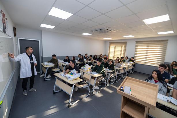 Büyükşehrin sosyal politikaları farklı şehirlerdeki belediyelere de destek sağlıyor