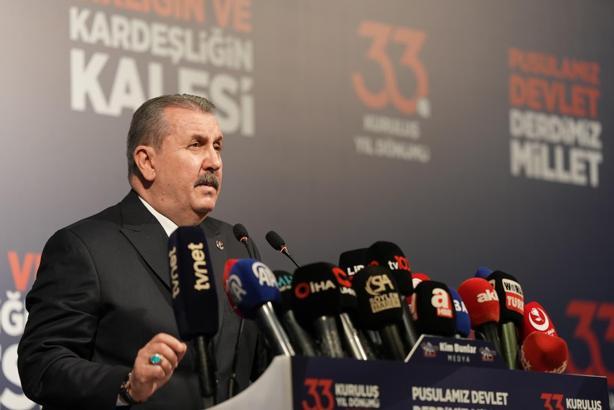 Destici: Biz sadece parti değil, milletiz