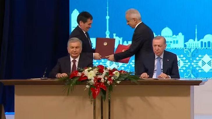 Cumhurbaşkanı Erdoğan ve Özbekistan Cumhurbaşkanı Mirziyoyev ortak basın toplantısı düzenledi