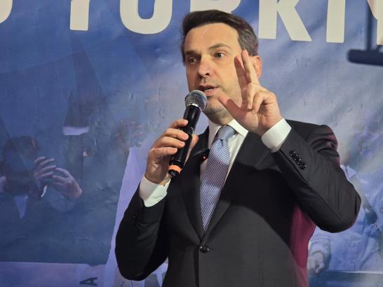 Bakan Bayraktar: 2026'da 8 milyon hane kendi doğal gazımızla ısınacak