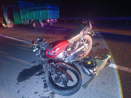 Giresun'da kamyonet ile motosiklet çarpıştı; 2 ölü / Fotoğraflar