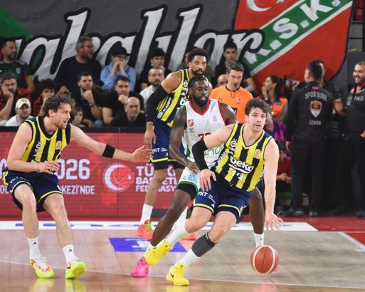 Karşıyaka - Fenerbahçe Beko / Fotoğraflar