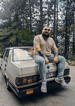 Otomobilin ağaca çarptığı kazada yaralanan Kert Can, 21 gün sonra hayatını kaybetti