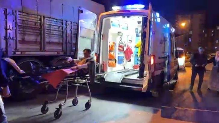 Çorum'da parkta bıçaklı kavga: 1 yaralı