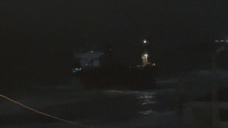 İstanbul - Sarıyer'de yük gemisi karaya oturdu -1