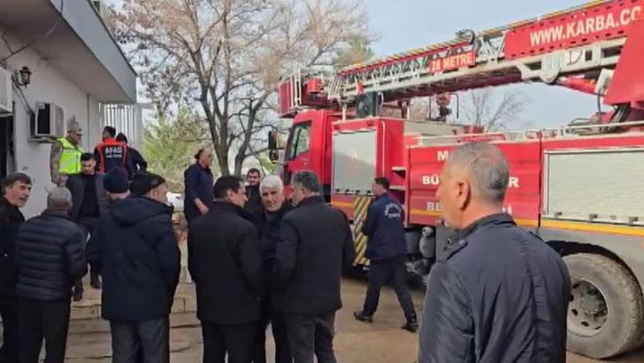 Evde çıkan yangında çift öldü, 2 kişi dumandan etkilendi