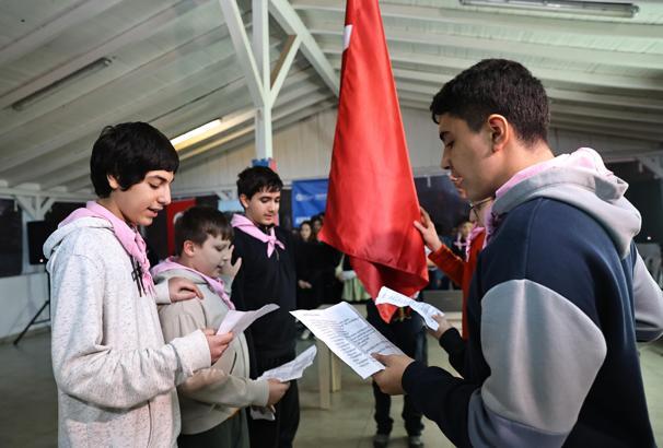 Kampta 32 saatlik eğitimi tamamlayan 50 izci yemin etti