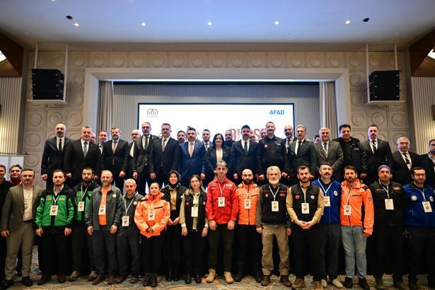 Bursa'da 'Afet Risk Azaltma Çalıştayı' başladı
