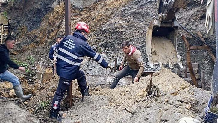 Aydın'da sağanak nedeniyle istinat duvarı çöktü; altında kalan 4 koyun öldü