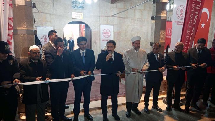 Asrın felaketinde hasar gören Reyhanlı’daki tarihi cami yeniden ibadete açıldı