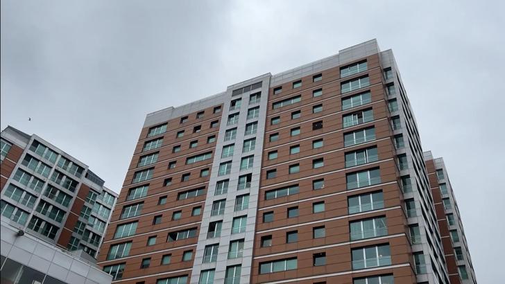 İstanbul - Şişli’de iş insanı Musa Toykar yaşadığı binanın yangın merdiveninde ölü bulundu