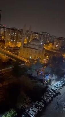 Cami hoparlöründen müzik açıp mahalleye dinlettiler