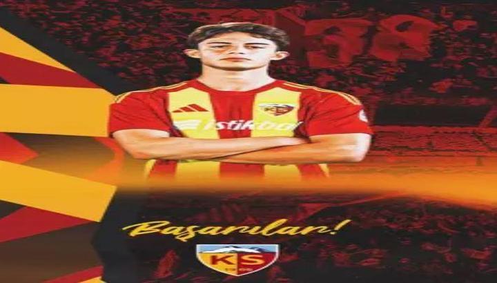 Zecorner Kayserispor’un genç oyuncusu Kayra’ya milli davet