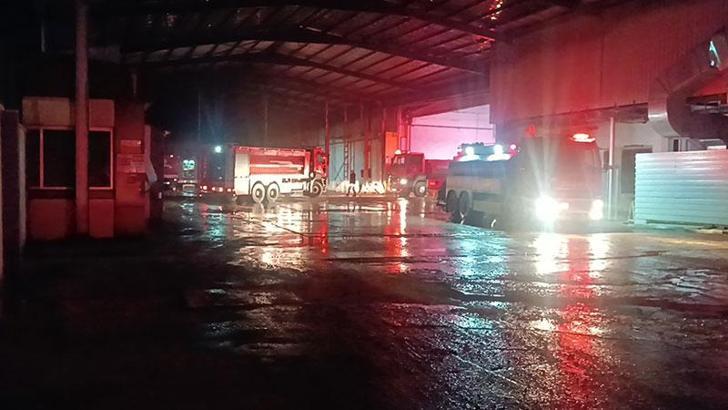 Gaziantep'te makarna fabrikasındaki yangın söndürüldü