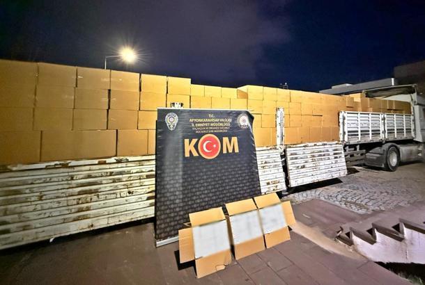 7,2 milyon makaron ele geçirildi