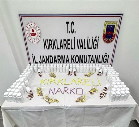 Kırklareli’de 8 bin 384 uyuşturucu hap ele geçirildi