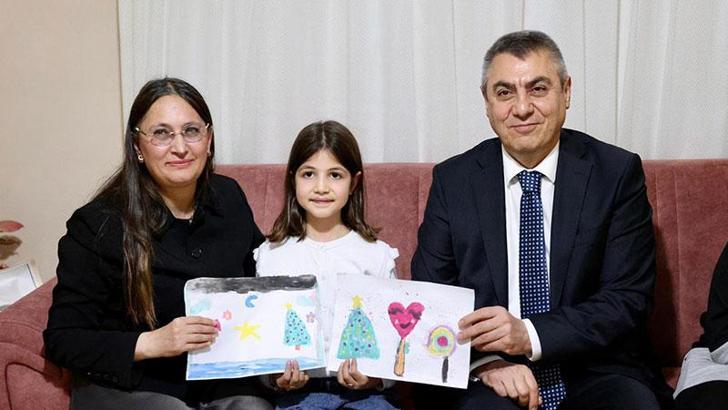 Hatay’da 72 saat sonra enkazdan çıkan Hazal'ın Kabe’yi görme hayali gerçek oluyor