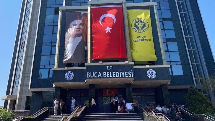İzmir’in Buca Belediyesi’ne operasyon: 25 gözaltı