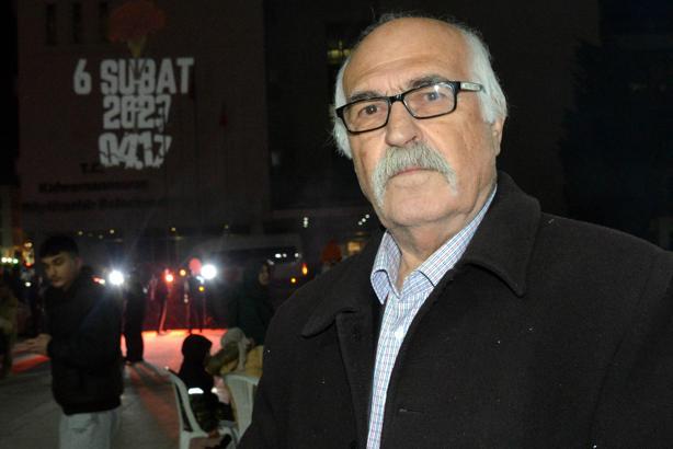 İstanbul’dan deprem bölgesine 9 saatte giden TIR Şoförü: Kadranı peçeteyle kapatmıştım