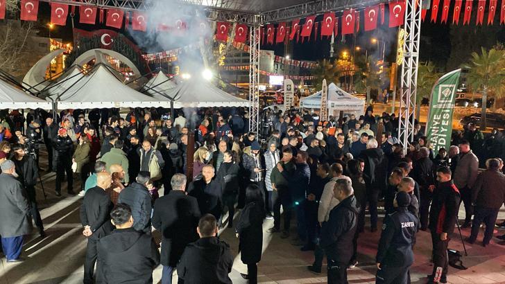 Osmaniye'de 6 Şubat depremlerinin 3’üncü yıl dönümünde ‘sessiz' yürüyüş