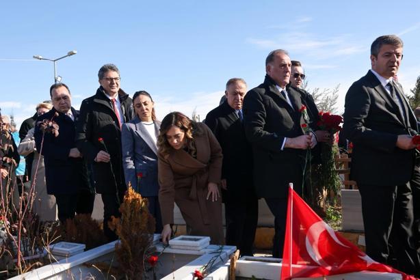 Başkan Yüceer, deprem bölgesinde: Unutmadık