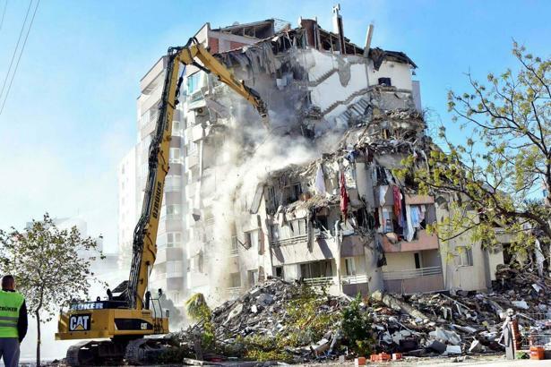 Yargıtay, Yılmaz Erbek Apartmanı davasında 6 sanık hakkındaki kararı bozdu