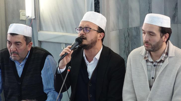 Depremde hayatını kaybedenler anıldı