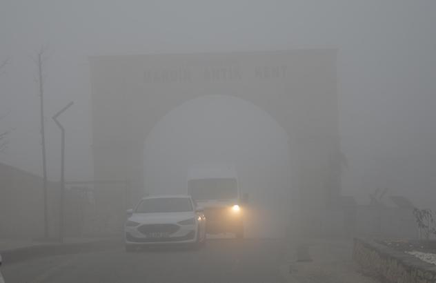 Mardin’de yoğun sis; görüş mesafesi 10 metreye düştü