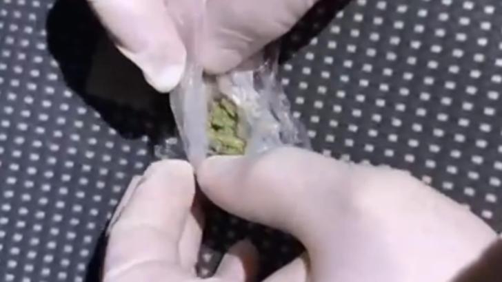 Sakarya’da otomobilde 1 kilo kokain ele geçirildi;  2 tutuklama