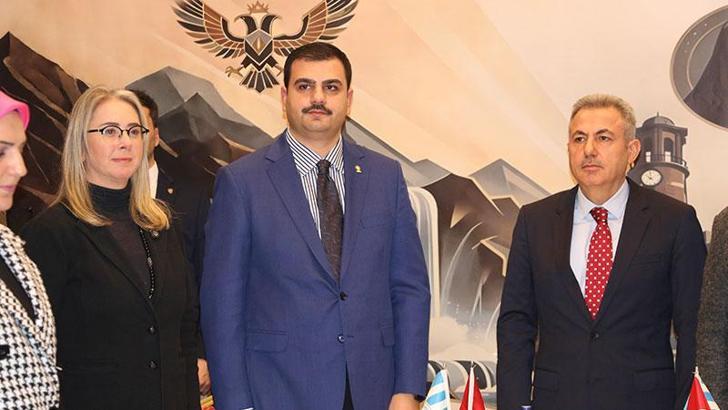 AK Parti Genel Sekreteri İnan: İzmir’de, basit bir yağmurda bile şehri yönetemeyen bir yerel yönetimler acziyeti ile karşı karşıyayız