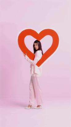 Zerrin'den Sevgililer Günü pozu