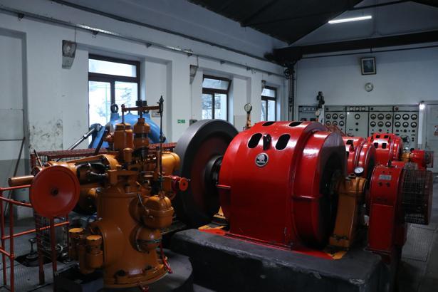 Atatürk'ün imzası ile kurulan santral, 96 yıldır kesintisiz enerji üretiyor/Ek fotoğraflar