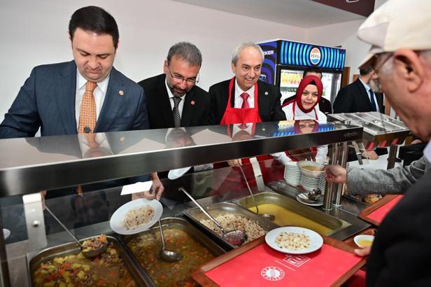 Kepez’in ikinci Kent Lokantası ve Mobil Kent Lokantası açıldı