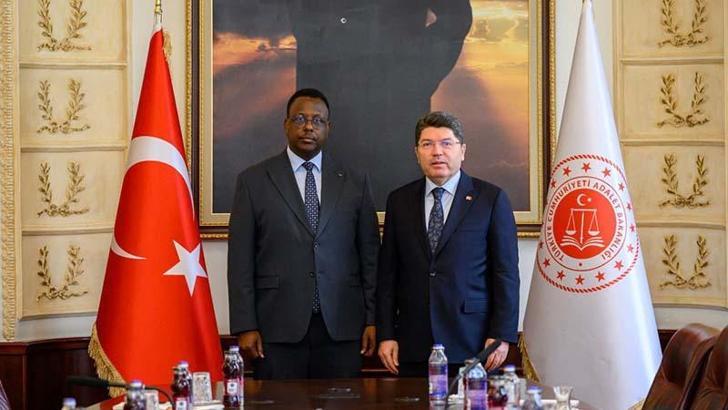 Bakan Tunç, Somali Adalet Bakanı Sheikhali ile görüştü