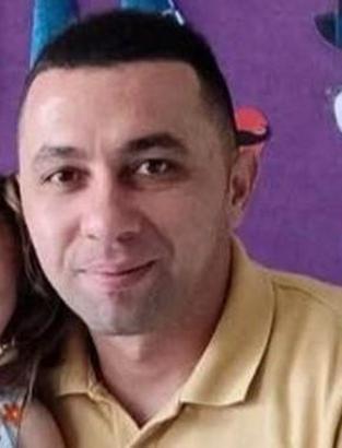 Tabancasını temizlerken kazara kendini vuran polis memuru hayatını kaybetti