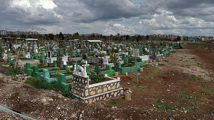 3 yaşındaki İlyas, kazara ateşlenen tabancadan çıkan mermi ile öldü