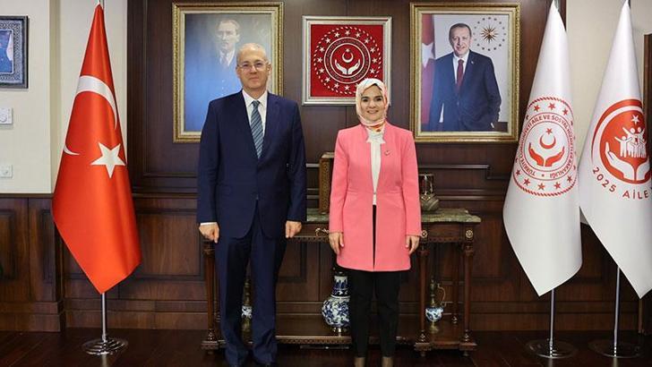 Bakan Göktaş, Mısır Ankara Büyükelçisi Elsheik ile görüştü