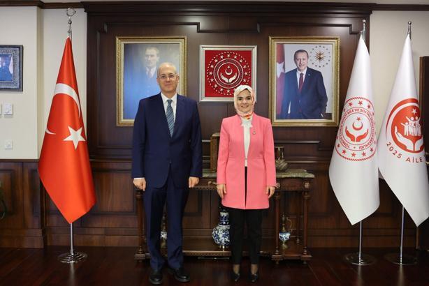 Bakan Göktaş, Mısır Ankara Büyükelçisi Elsheik ile görüştü