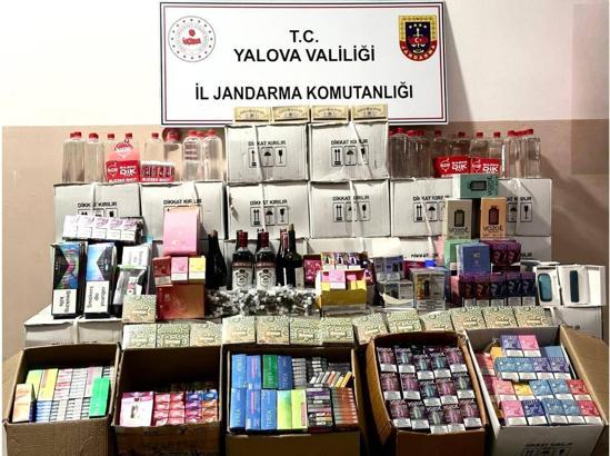 Yalova'da kaçak alkol ve tütün operasyonu: 2 gözaltı