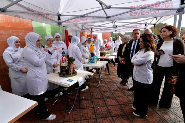 Çoğunluğu kadın 114 kursiyer meslek sahibi oldu